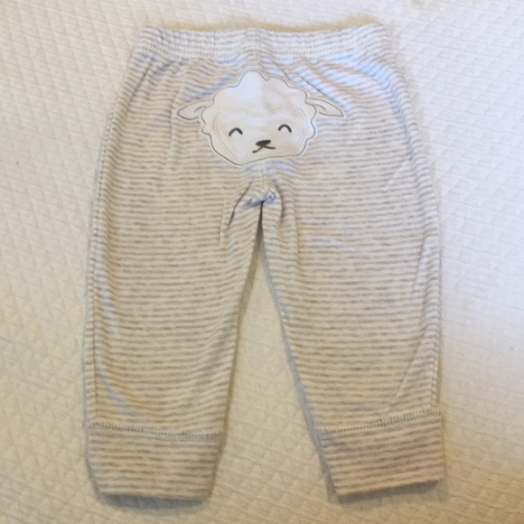 Carter’s Onesie Bundle (SET OF 3) - Picture 11 of 11